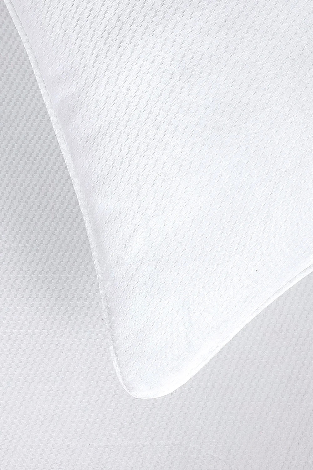White Cube T-225 Quilt Cover Set