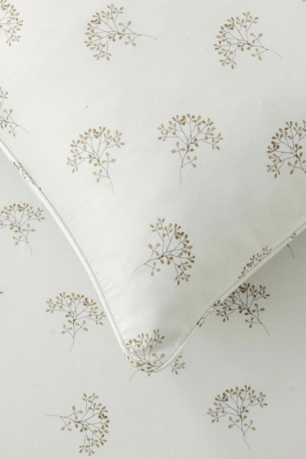 DGBD-003 T-200 Bed Sheet Set
