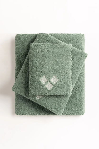 Hedge Green 3 piece Embroidered Towel Set