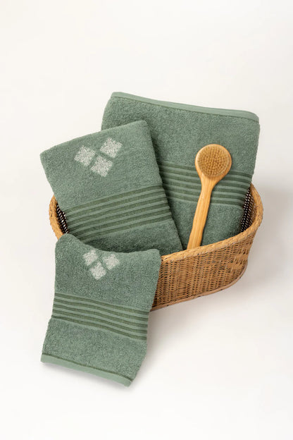 Hedge Green 3 piece Embroidered Towel Set