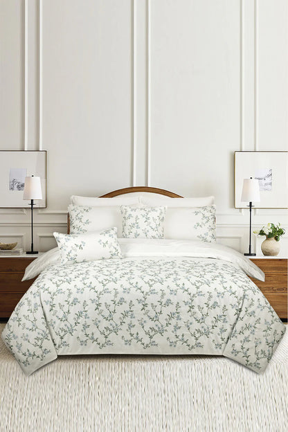White T-400 Embroidered Quilt Cover set 26